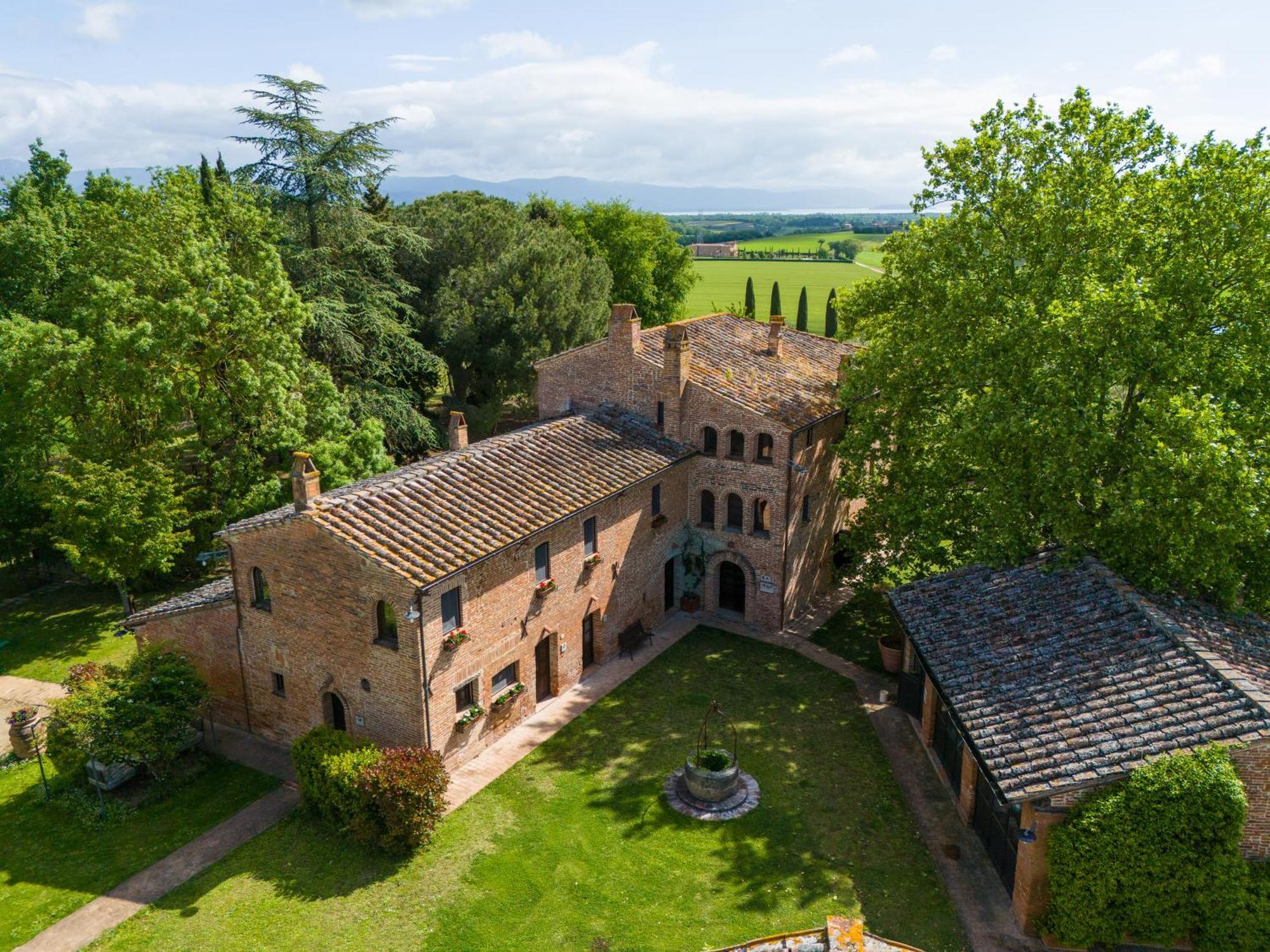 Equo Suites Petrignano Del Lago Extérieur photo